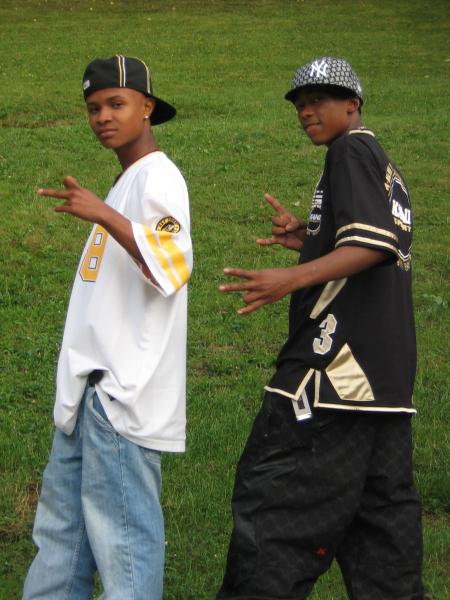 kallon & kioss