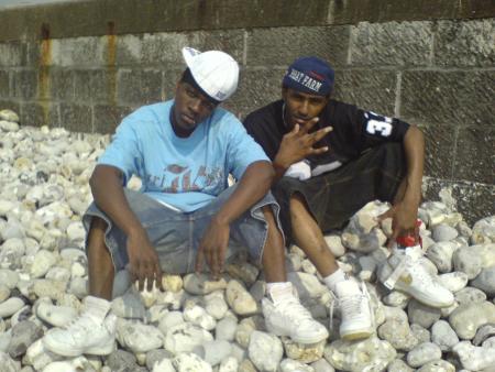 JOU2N & DAMOA